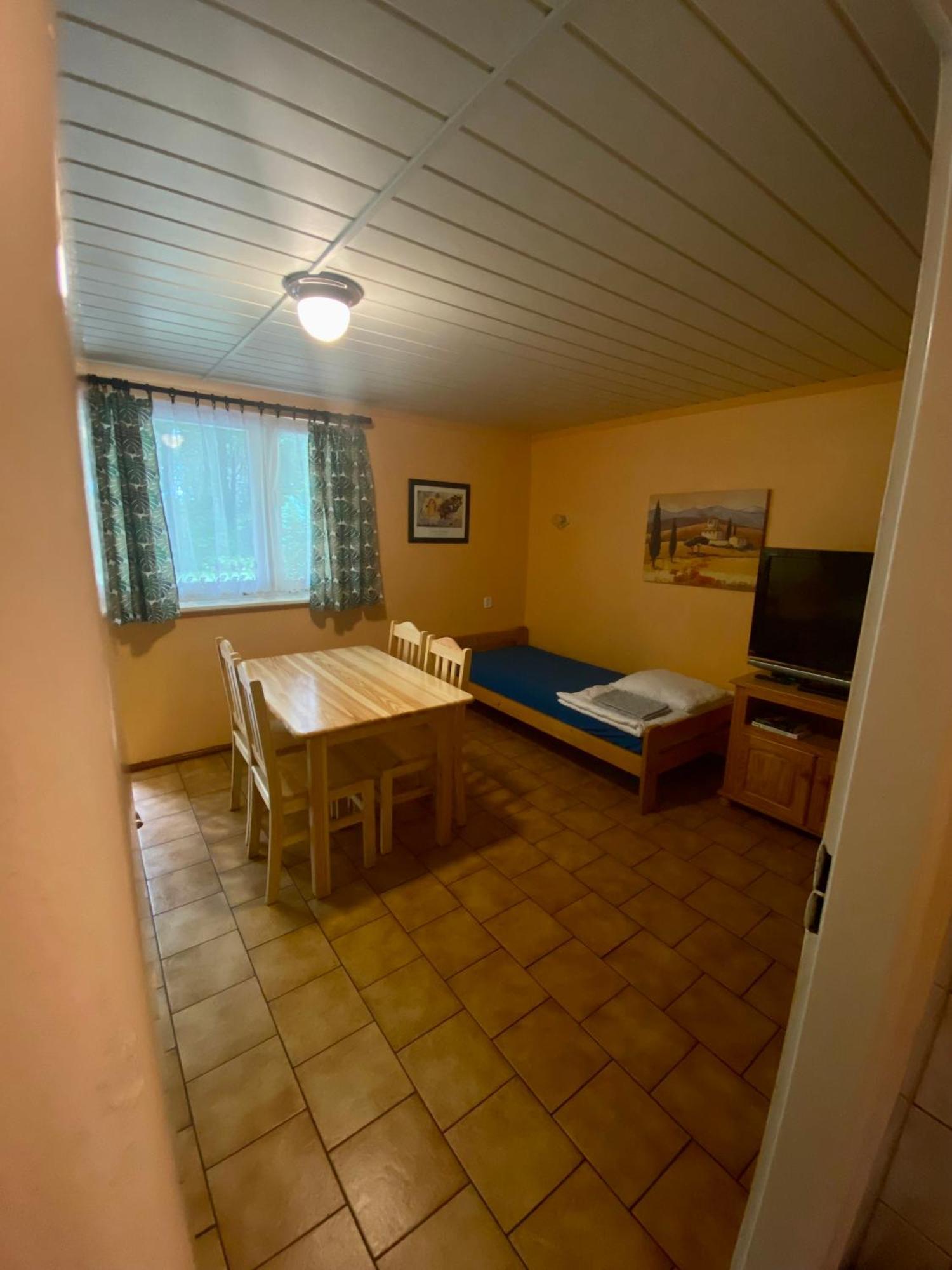 Appartement Osrodek Wypoczynkowy Glebokie 4 Extérieur photo